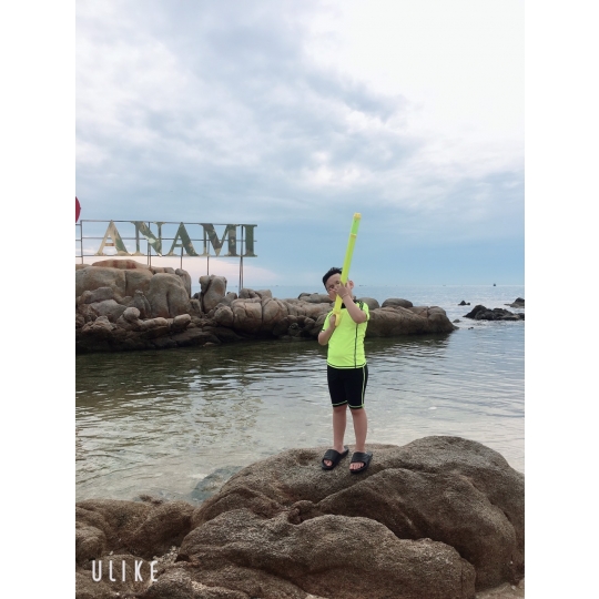 BÉ TRAI HAI MẢNH  232